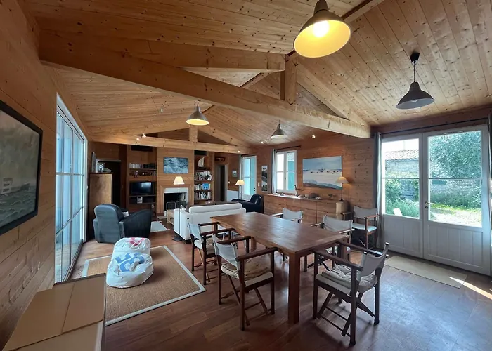 La De Hurlevent بيت للعطل